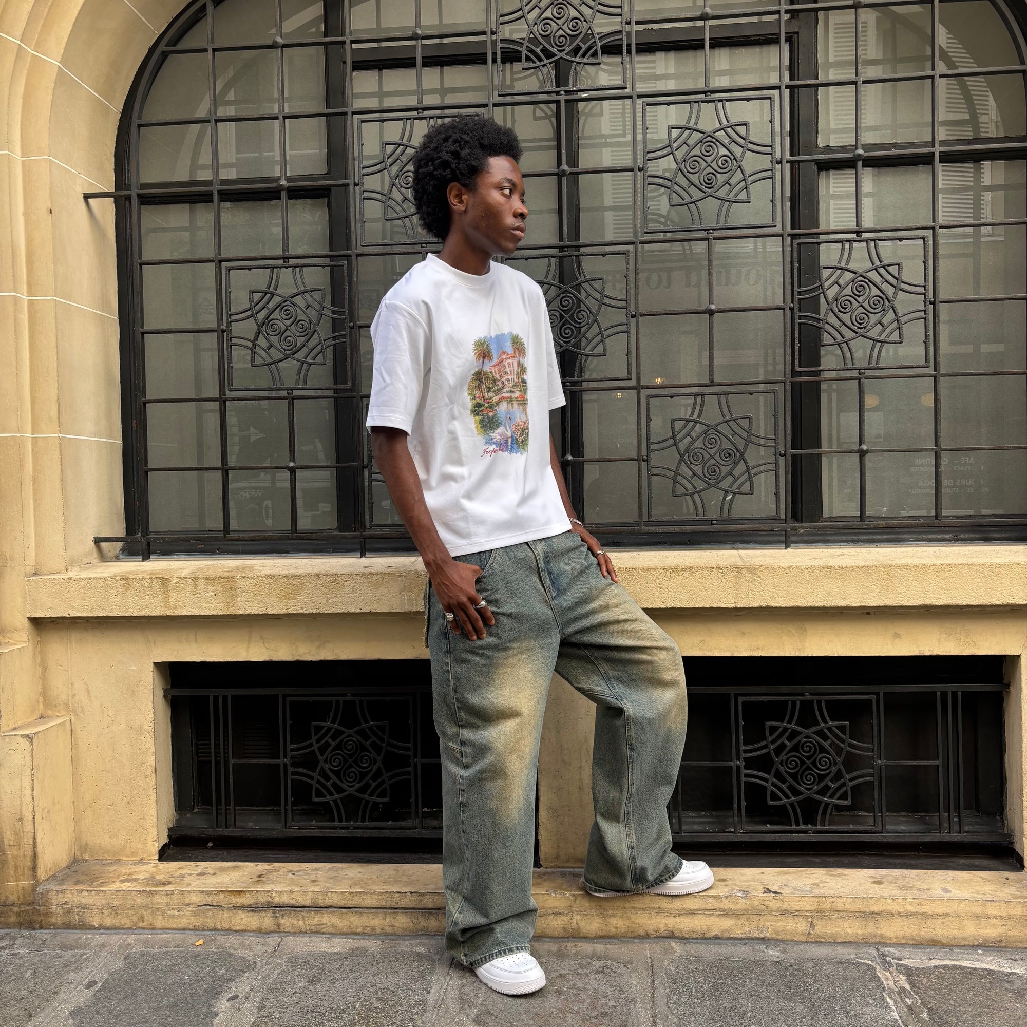Model Is 185cm, 70kg, & Wearing A Size Medium.