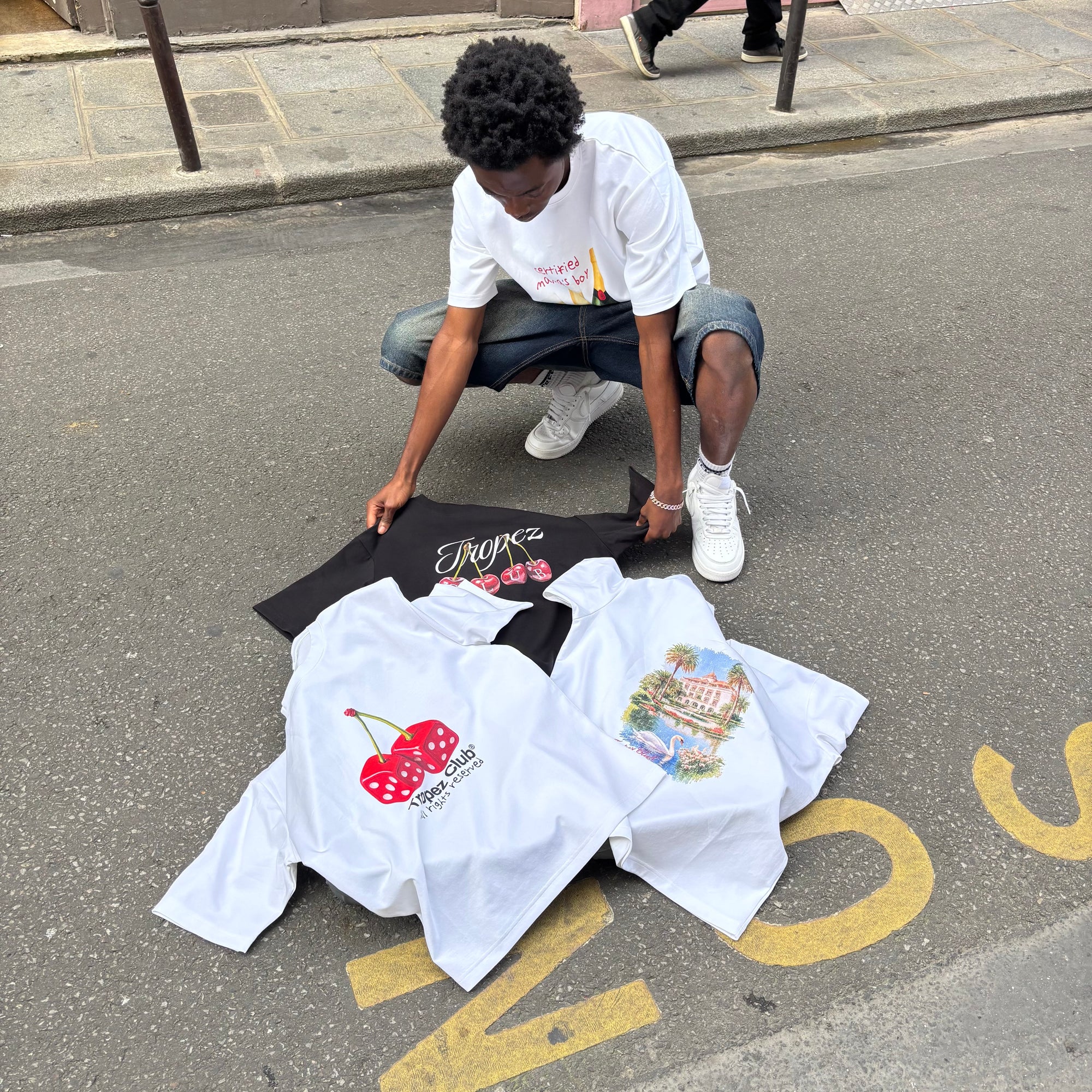 Swan Palace Tee