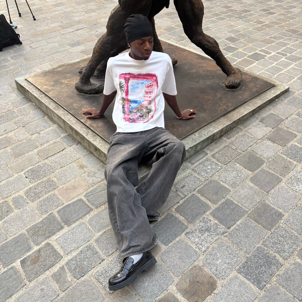 Model Is 185cm, 70kg, & Wearing A Size Medium.