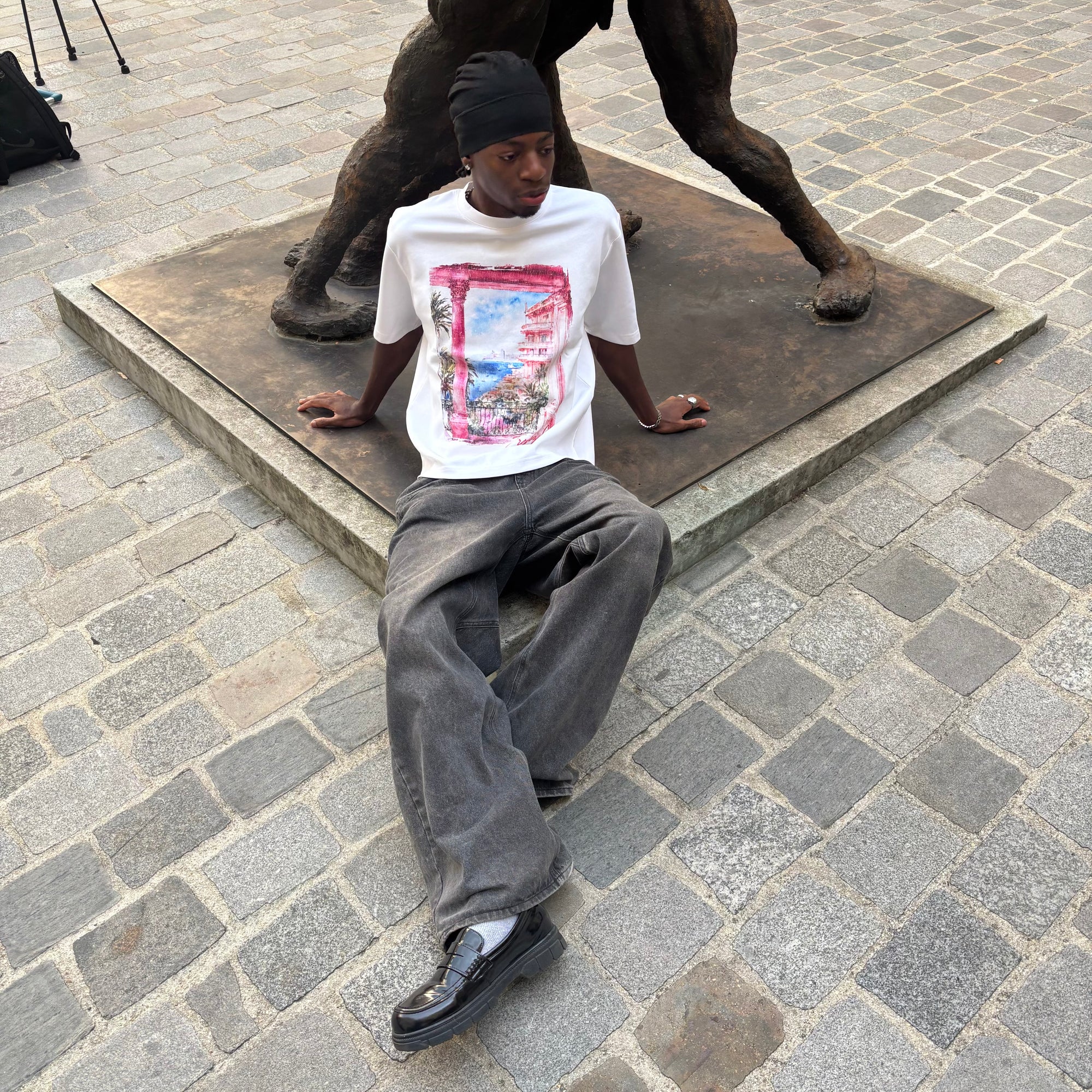 Model Is 185cm, 70kg, & Wearing A Size Medium.