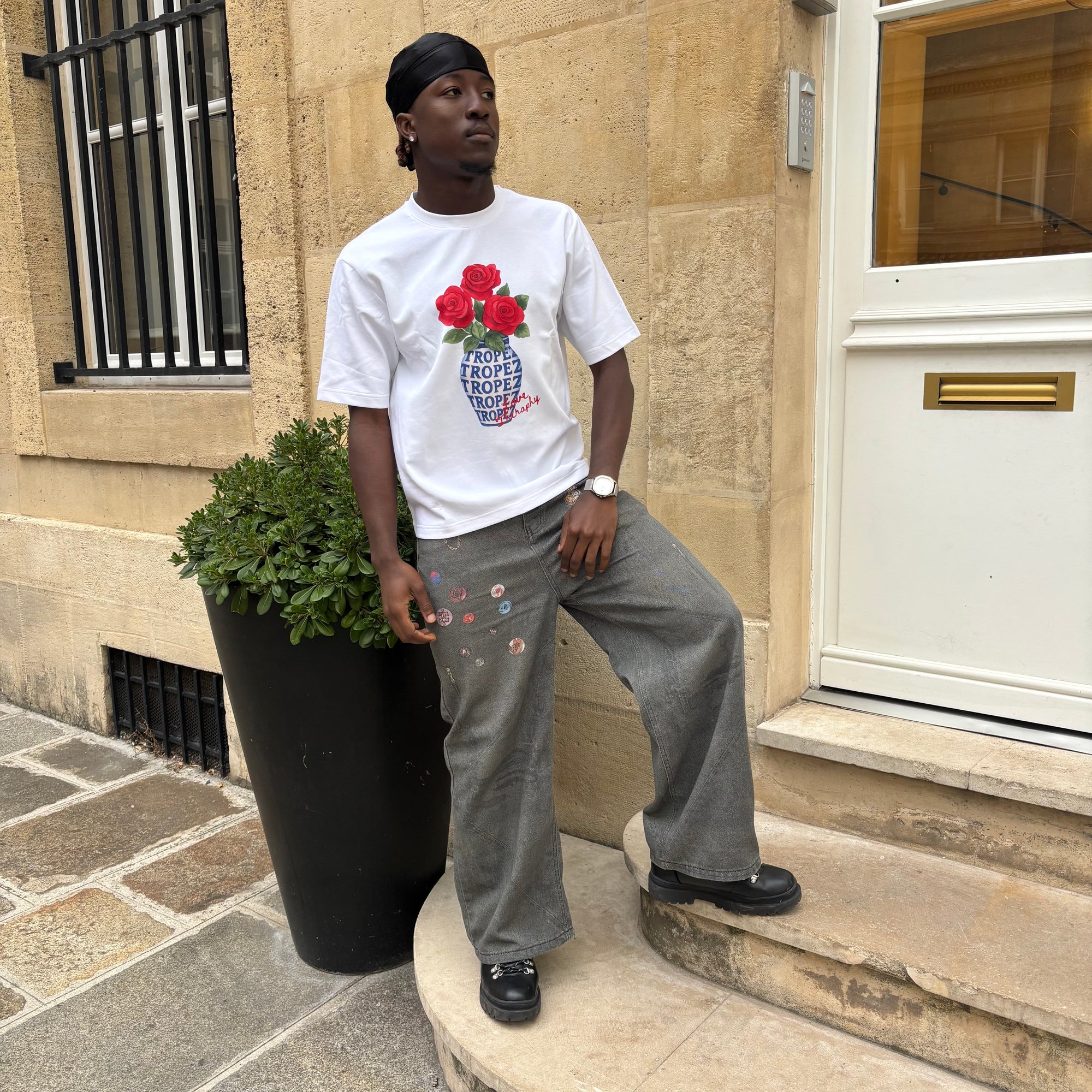 Model Is 185cm, 70kg, & Wearing A Size Medium.